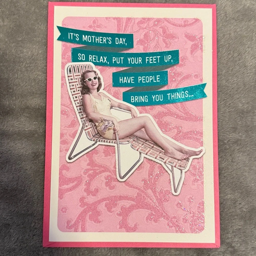 🌻 Bundle of 2 Hallmark and Shoebox Mother’s Day Cards